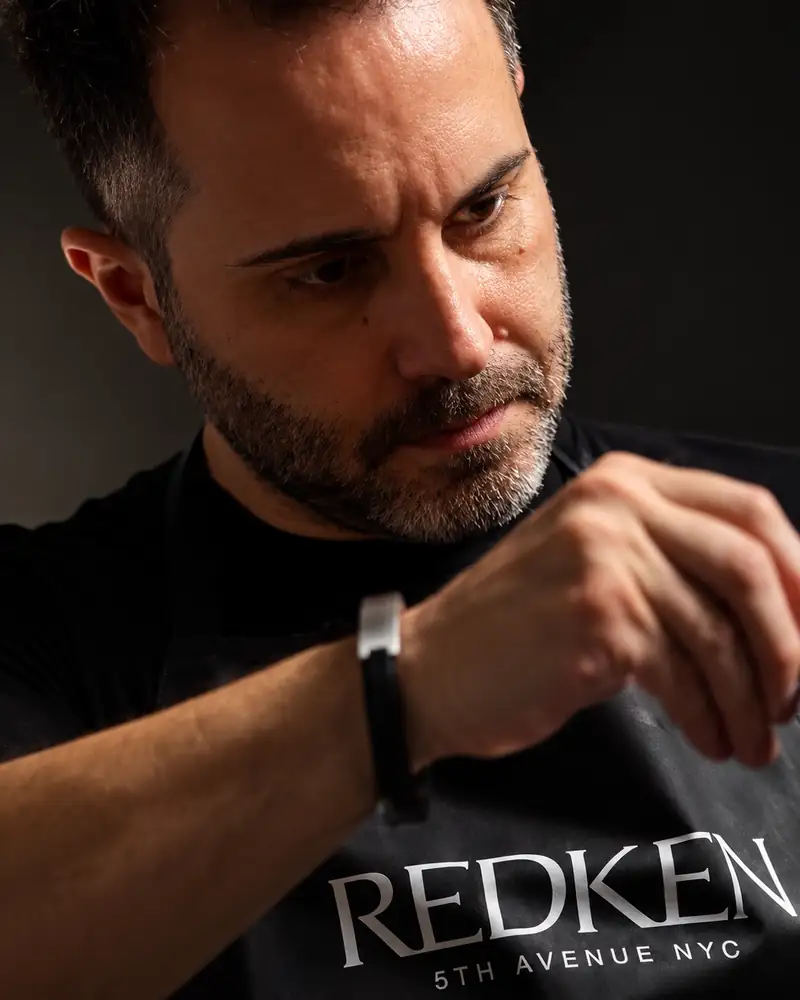 Fernando Gómez, colorista y director de Ruiz & Gómez Hair Concept